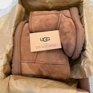 Toddler girl uggs